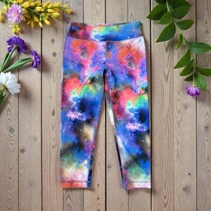VOGO Athletica MultiColored Cropped Leggings